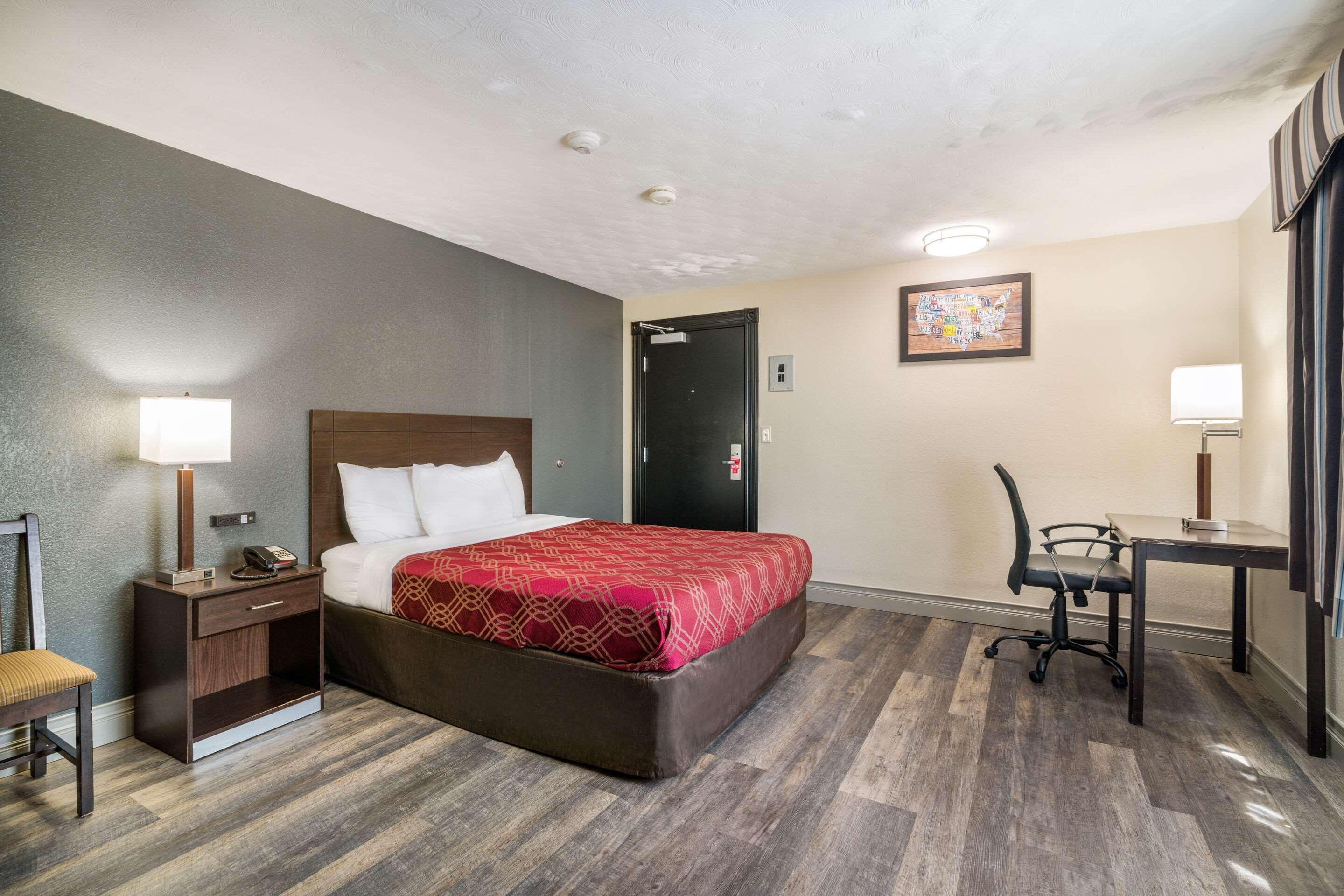 Econo Lodge Boston-מאלדן מראה חיצוני תמונה